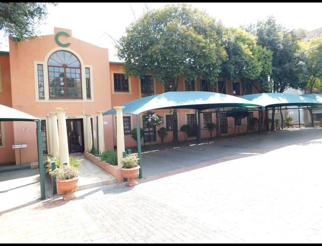 175M² BUILDING FOR SALE IN KENSINGTON B